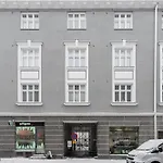 Apartment Unique Renovated With Perfect Location