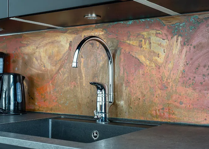 Huoneisto Unique Renovated With Perfect Location *